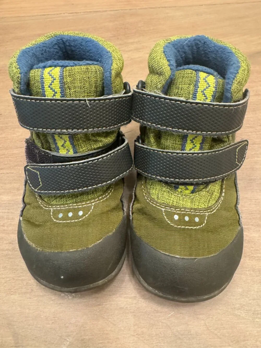 See Kai Run Toddler Winter Boots Olive Green Navy Fleece-Lined Size 8